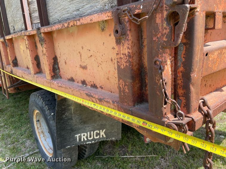 image for item MS9751 1982 Chevrolet C60  dump truck