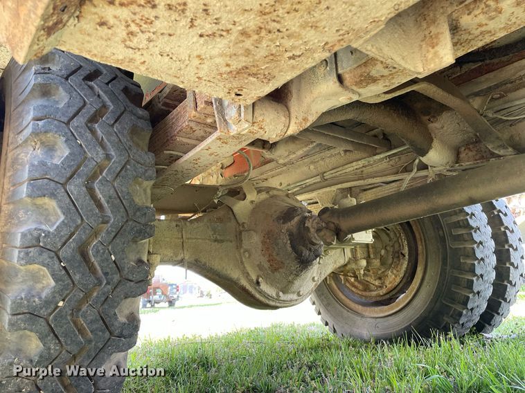 image for item MS9751 1982 Chevrolet C60  dump truck