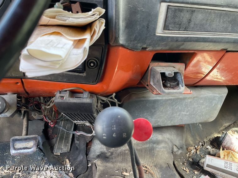 image for item MS9751 1982 Chevrolet C60  dump truck