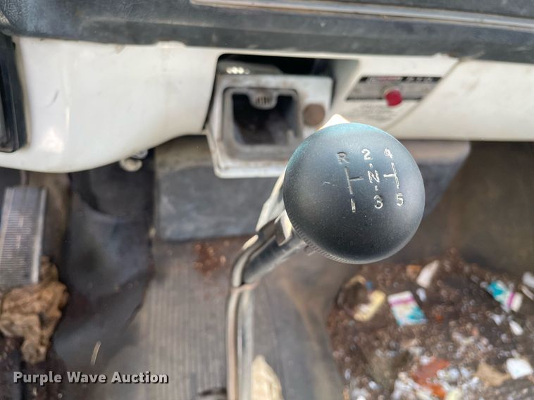 image for item MS9753 1987 GMC C7000  bucket truck