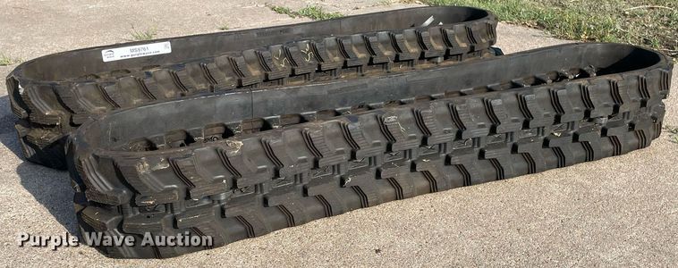 image for item MS9761 (2) Camoplast SD 7"W rubber tracks