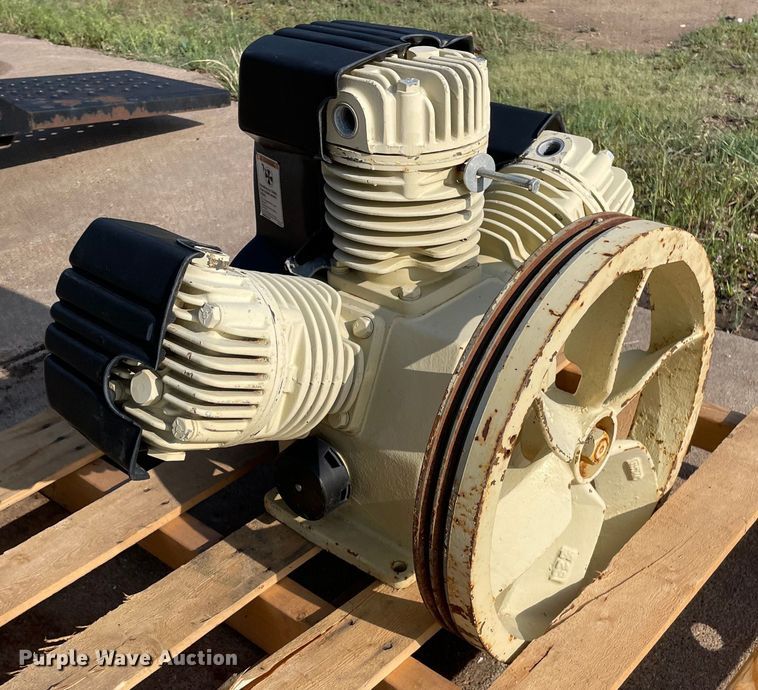 image for item MS9763 Ingersoll Rand 0 L 10  air compressor