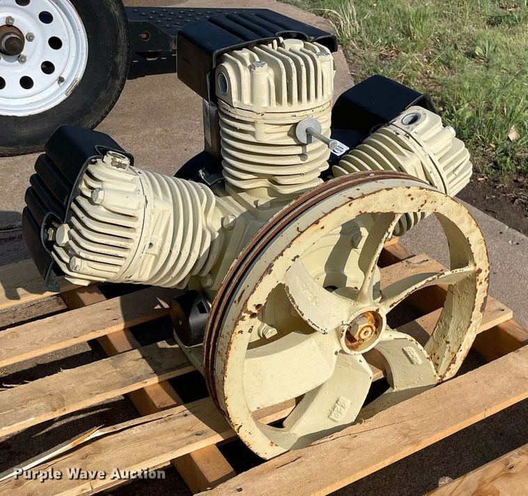 image for item MS9763 Ingersoll Rand 0 L 10  air compressor