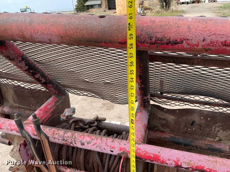 image for item MS9778 Winch truck bed