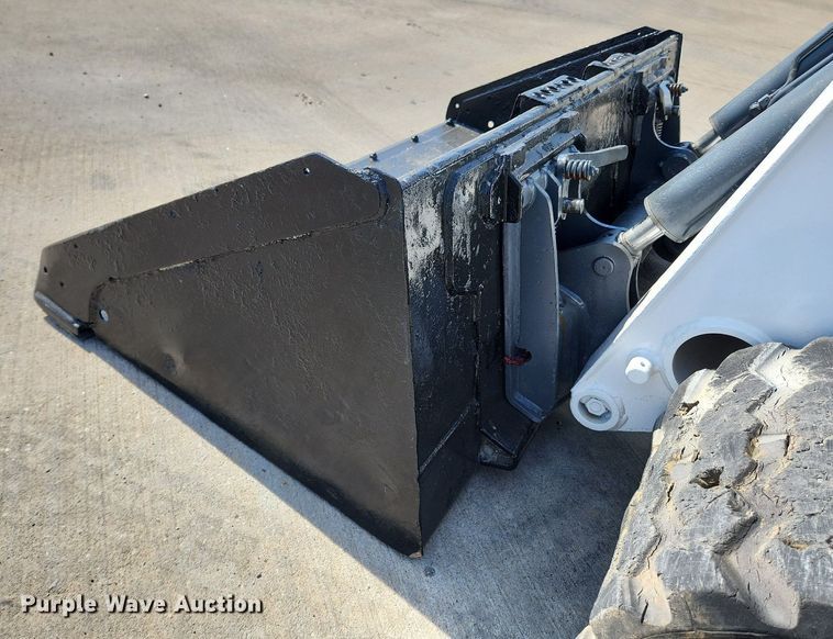 image for item MW9664 2019 Bobcat T740  tracked skid steer loader