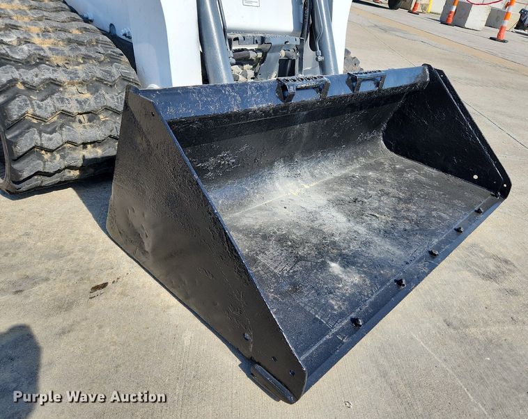 image for item MW9664 2019 Bobcat T740  tracked skid steer loader
