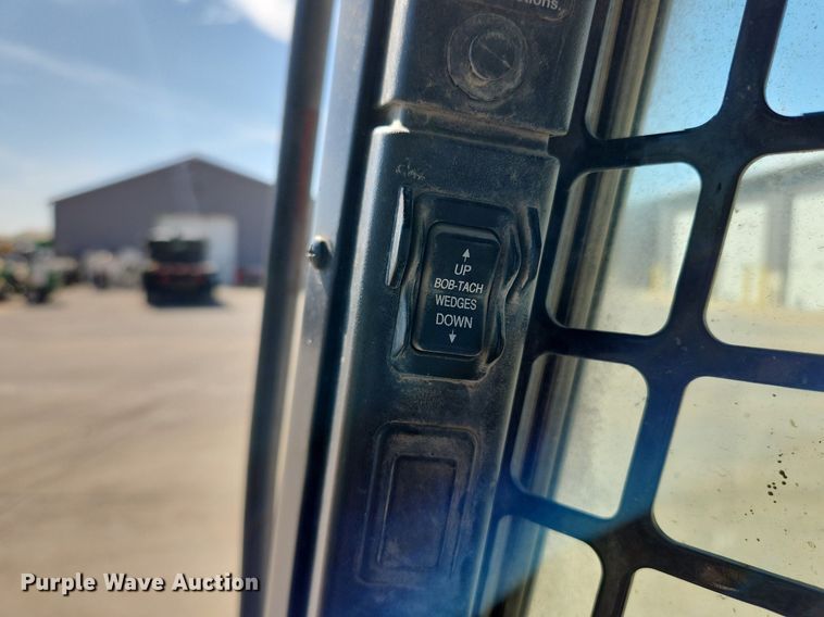 image for item MW9664 2019 Bobcat T740  tracked skid steer loader