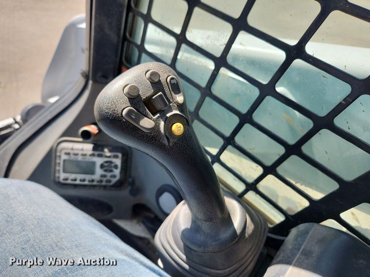 image for item MW9664 2019 Bobcat T740  tracked skid steer loader