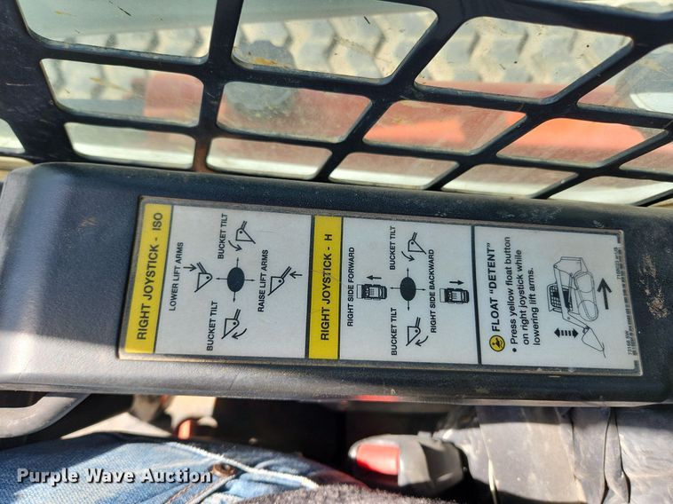 image for item MW9664 2019 Bobcat T740  tracked skid steer loader