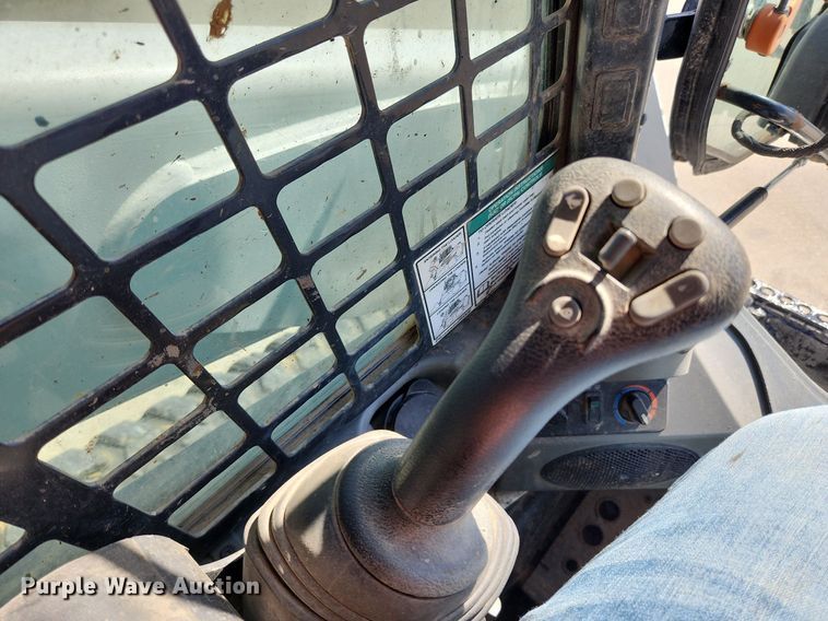 image for item MW9664 2019 Bobcat T740  tracked skid steer loader