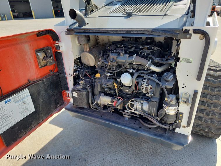 image for item MW9664 2019 Bobcat T740  tracked skid steer loader