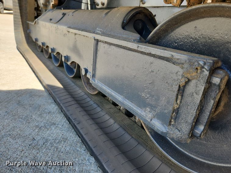 image for item MW9664 2019 Bobcat T740  tracked skid steer loader