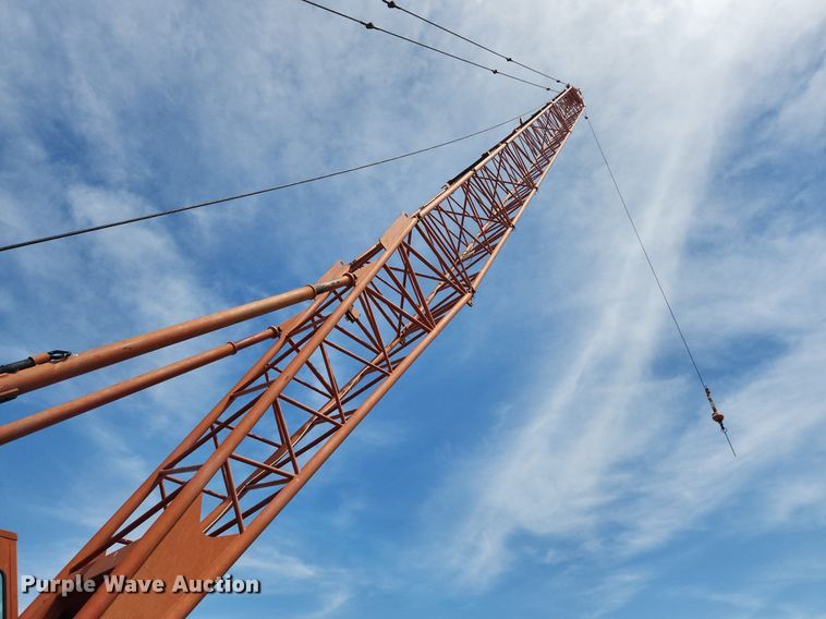 image for item MW9755 1992 Manitowoc M50W  crane