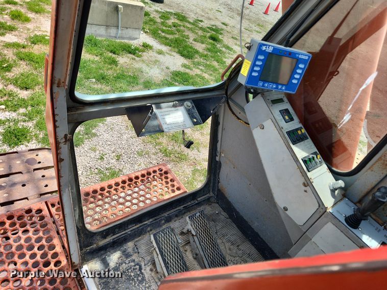 image for item MW9755 1992 Manitowoc M50W  crane