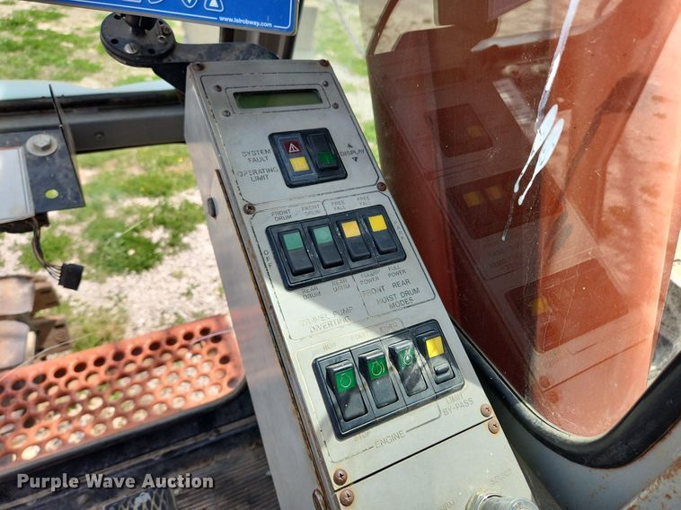 image for item MW9755 1992 Manitowoc M50W  crane