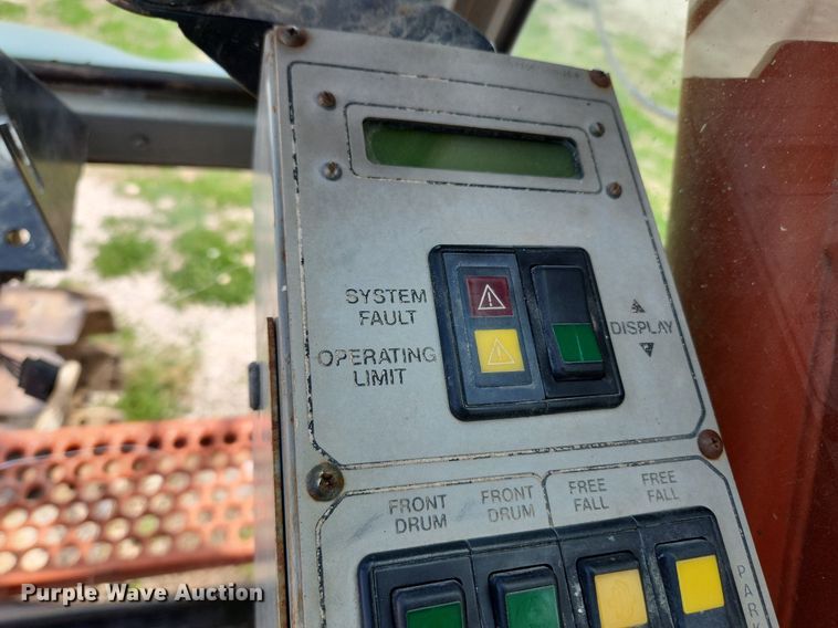 image for item MW9755 1992 Manitowoc M50W  crane