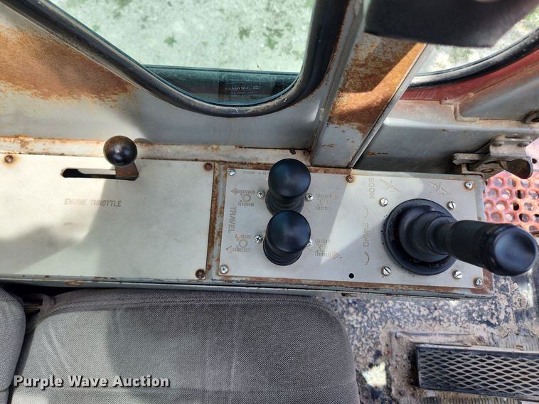 image for item MW9755 1992 Manitowoc M50W  crane