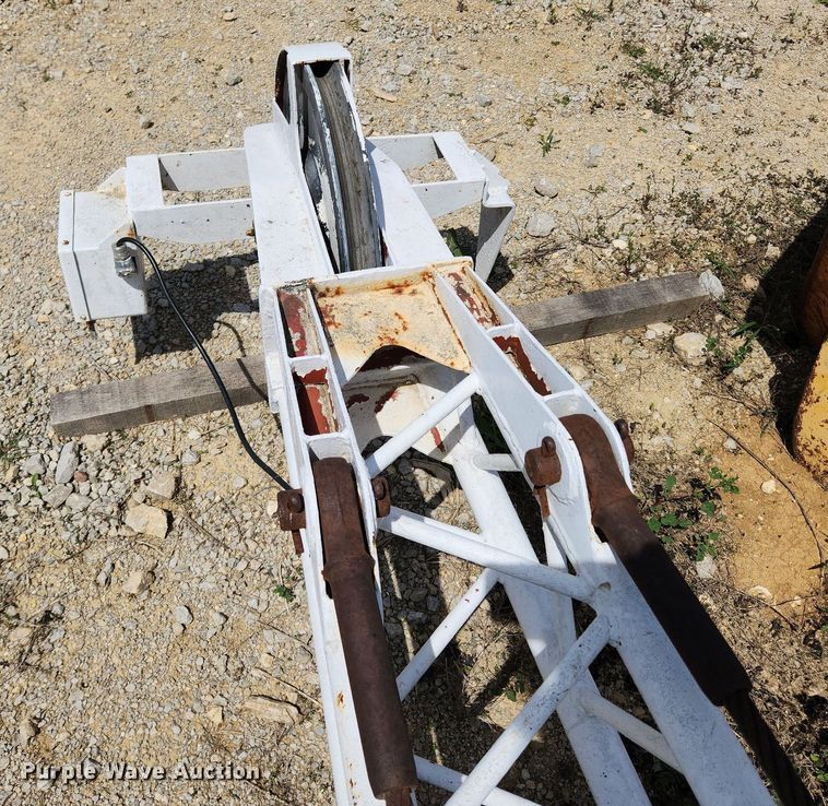 image for item MW9755 1992 Manitowoc M50W  crane