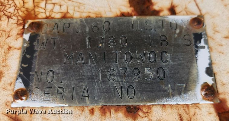 image for item MW9755 1992 Manitowoc M50W  crane