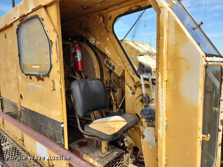 image for item MW9756 1962 American 599  crane