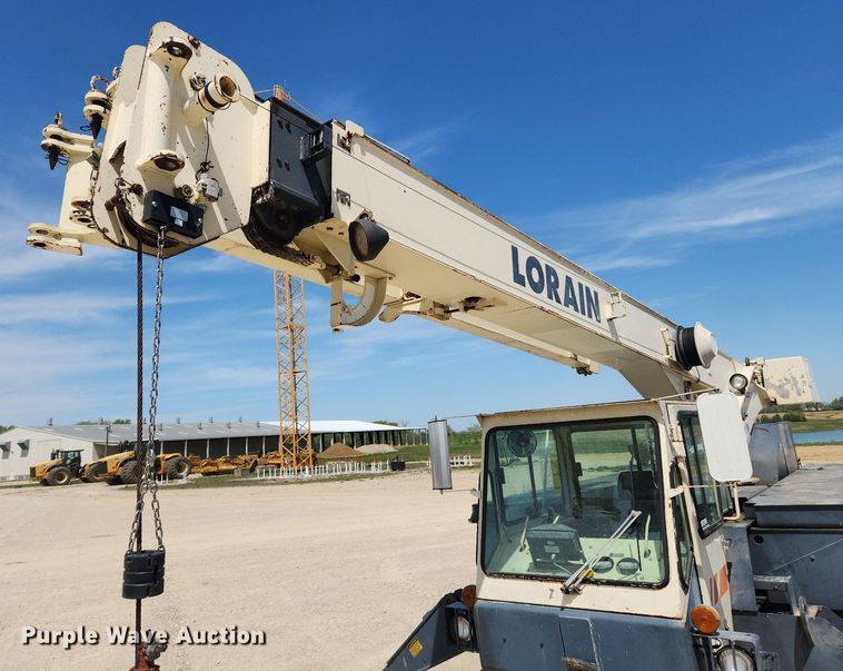 image for item MW9757 1994 Lorain LCD150  crane