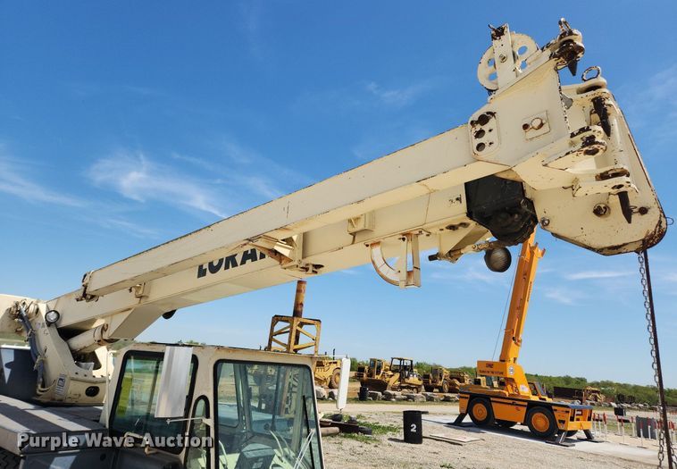 image for item MW9757 1994 Lorain LCD150  crane