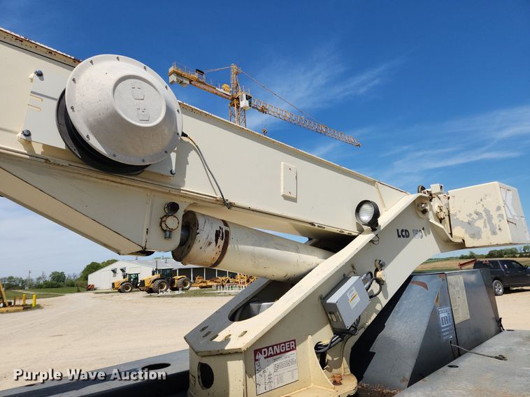 image for item MW9757 1994 Lorain LCD150  crane