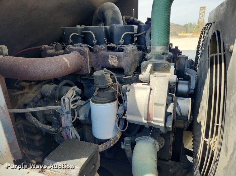 image for item MW9757 1994 Lorain LCD150  crane