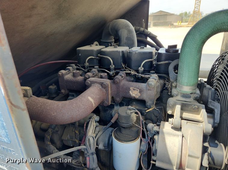 image for item MW9757 1994 Lorain LCD150  crane