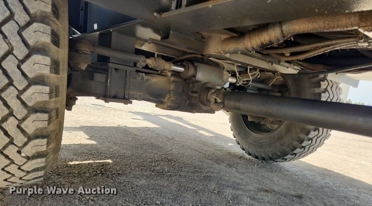 image for item MW9757 1994 Lorain LCD150  crane