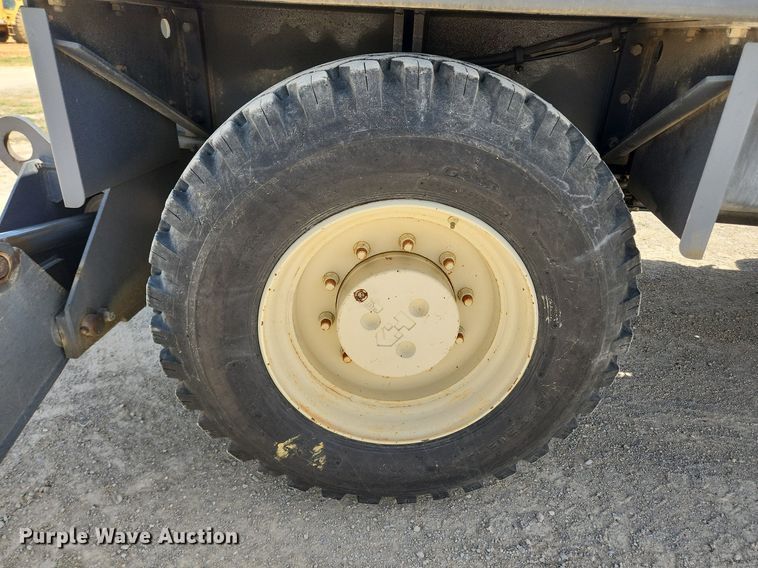 image for item MW9757 1994 Lorain LCD150  crane