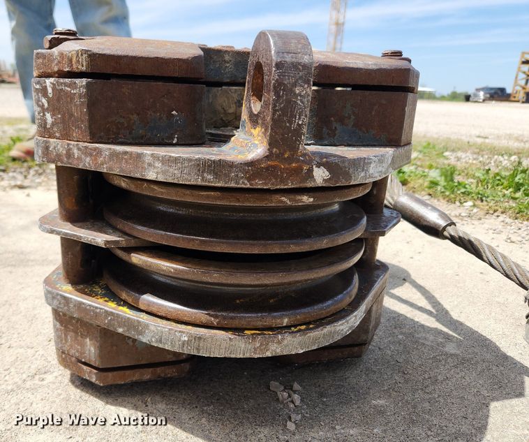 image for item MW9757 1994 Lorain LCD150  crane