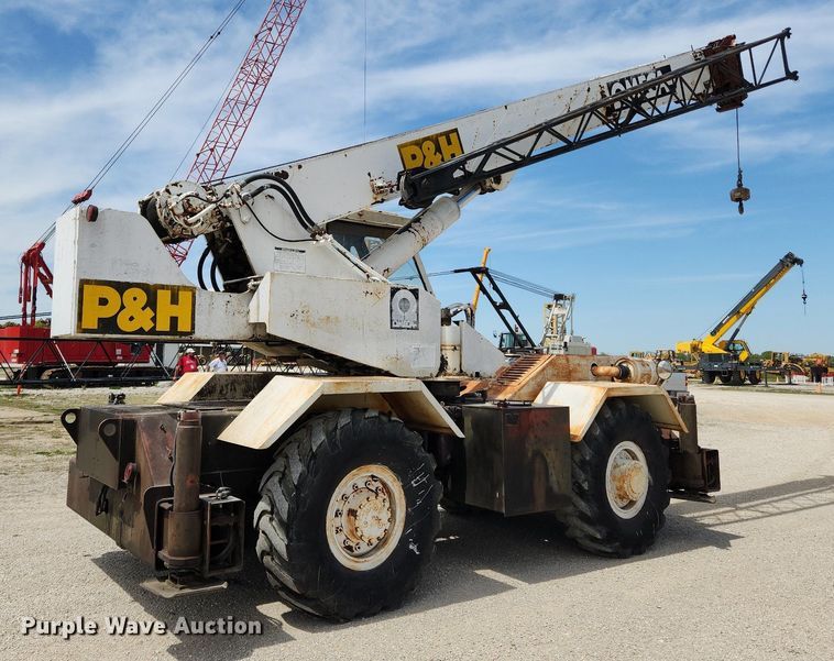 image for item MW9758 1980 P&H Omega 20-20  crane