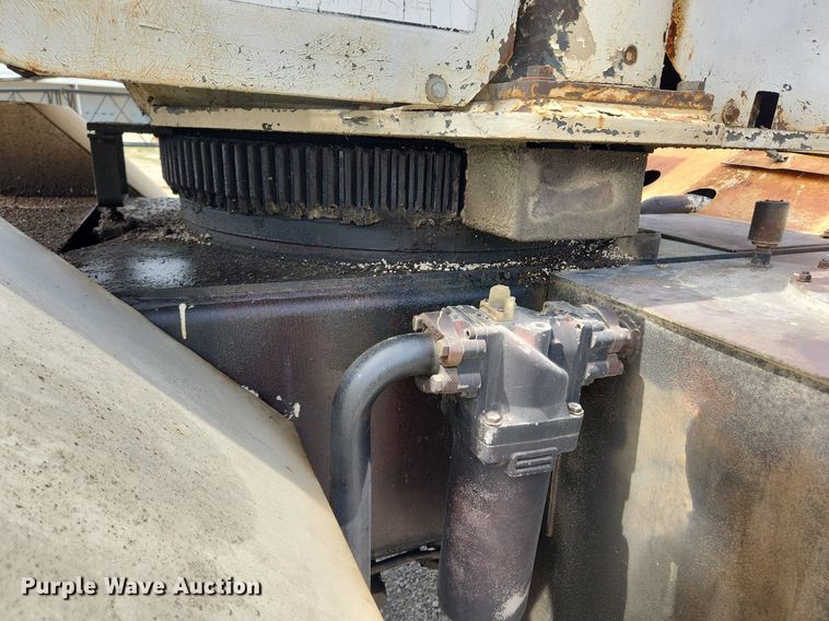 image for item MW9758 1980 P&H Omega 20-20  crane