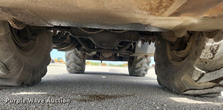 image for item MW9758 1980 P&H Omega 20-20  crane