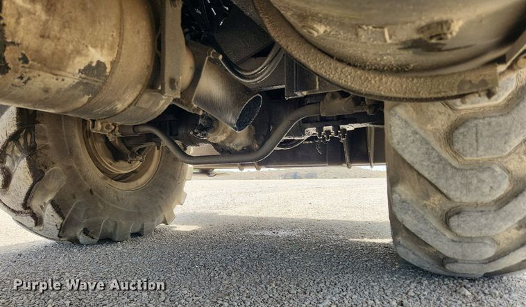 image for item MW9758 1980 P&H Omega 20-20  crane