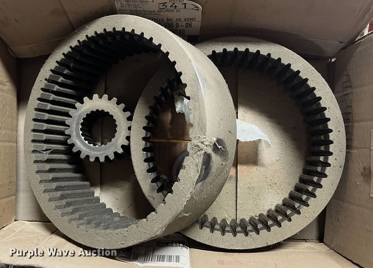 image for item MW9758 1980 P&H Omega 20-20  crane