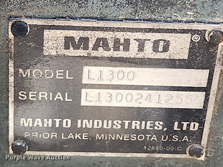 image for item MW9778 Mahto L1300  skid steer loader