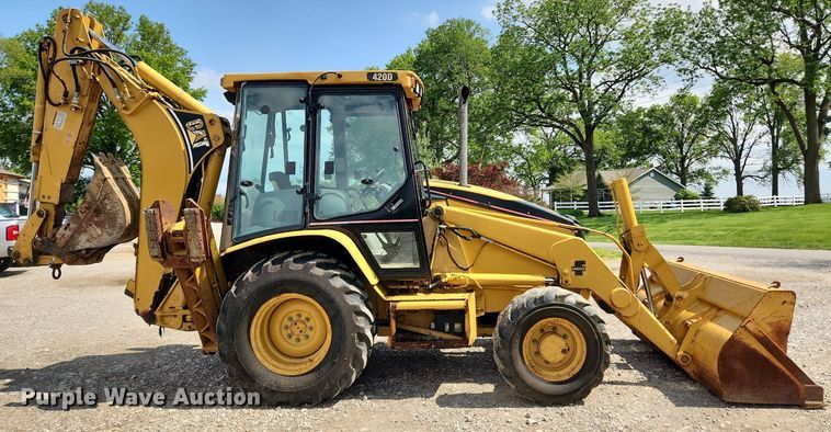 image for item MW9779 2003 Caterpillar 420D  backhoe