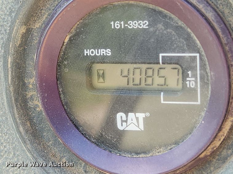 image for item MW9779 2003 Caterpillar 420D  backhoe