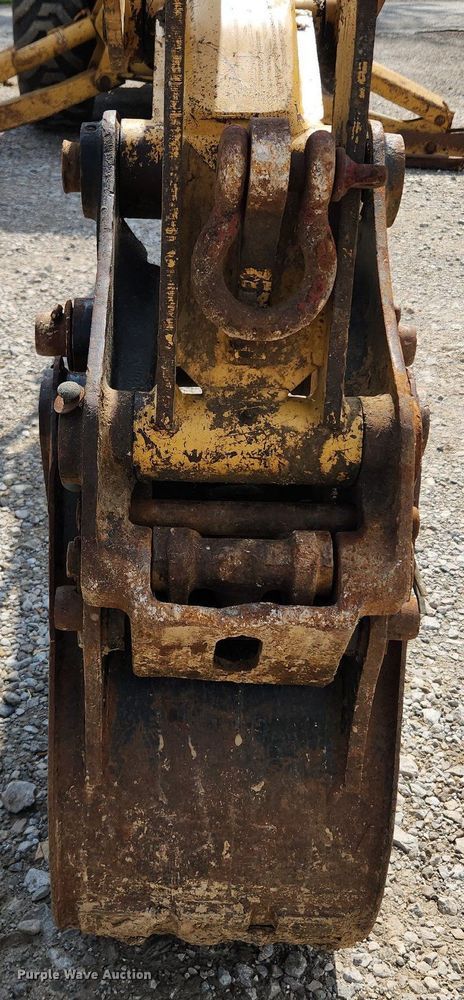 image for item MW9779 2003 Caterpillar 420D  backhoe