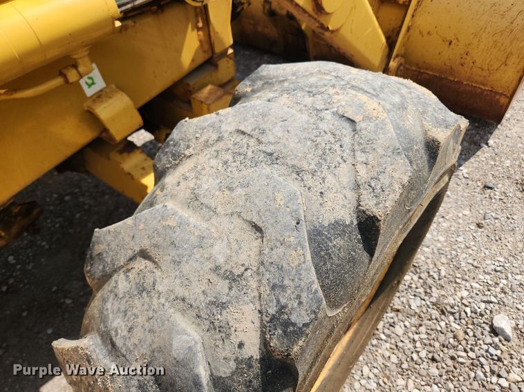 image for item MW9779 2003 Caterpillar 420D  backhoe