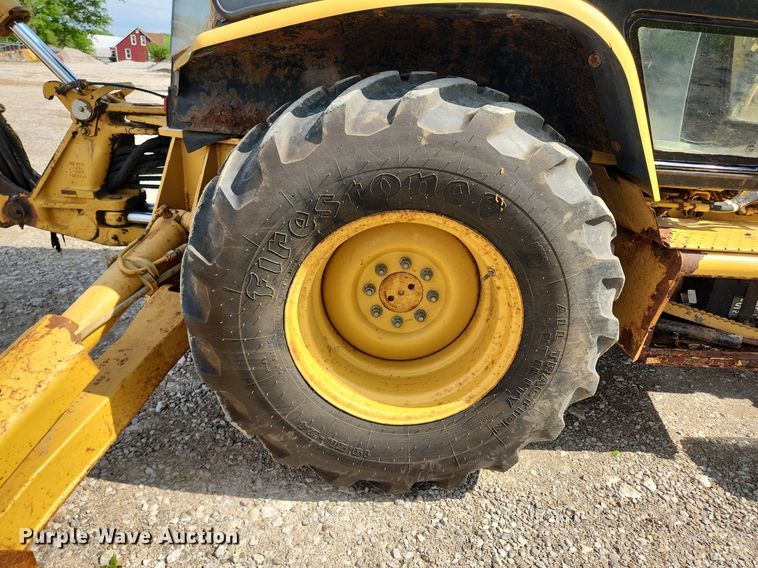 image for item MW9779 2003 Caterpillar 420D  backhoe