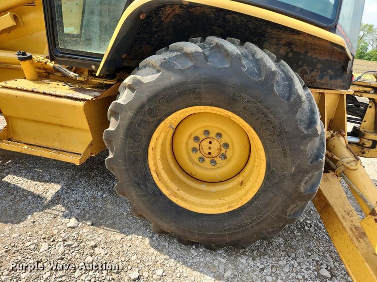 image for item MW9779 2003 Caterpillar 420D  backhoe