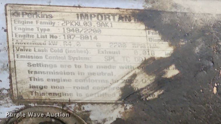 image for item MW9779 2003 Caterpillar 420D  backhoe