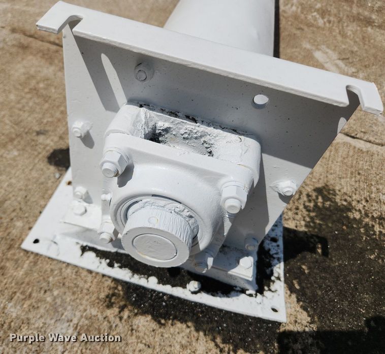 image for item MW9782 Cement powder silo