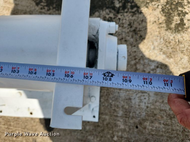 image for item MW9782 Cement powder silo