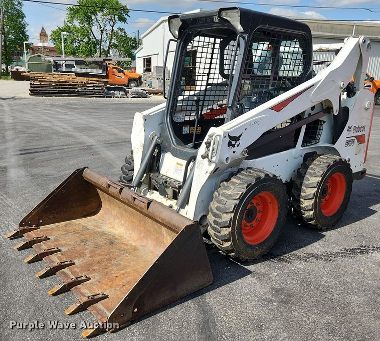 image for item MW9785 2017 Bobcat S570  skid steer loader