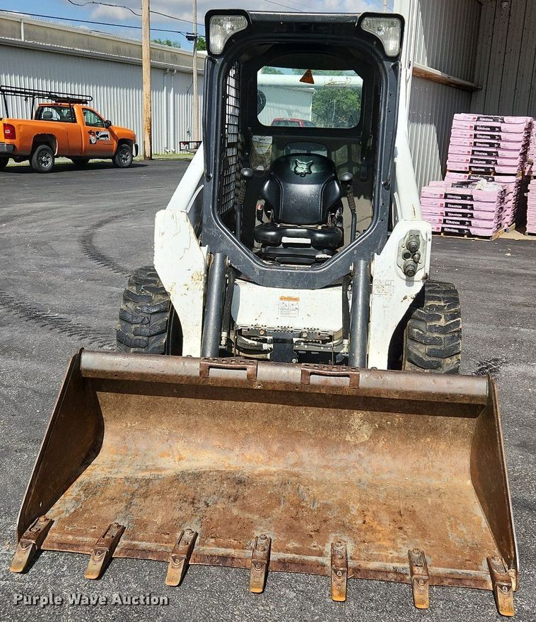 image for item MW9785 2017 Bobcat S570  skid steer loader