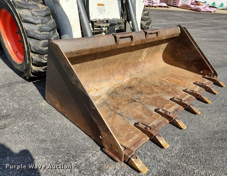 image for item MW9785 2017 Bobcat S570  skid steer loader